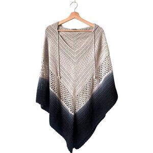 Lisa Maree REVOLVE Days End Crochet Hooded Poncho  Size L Grey